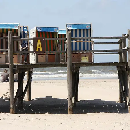In St Peter-ording Daire *